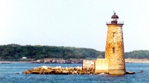 whaleback_lighthouse.jpg